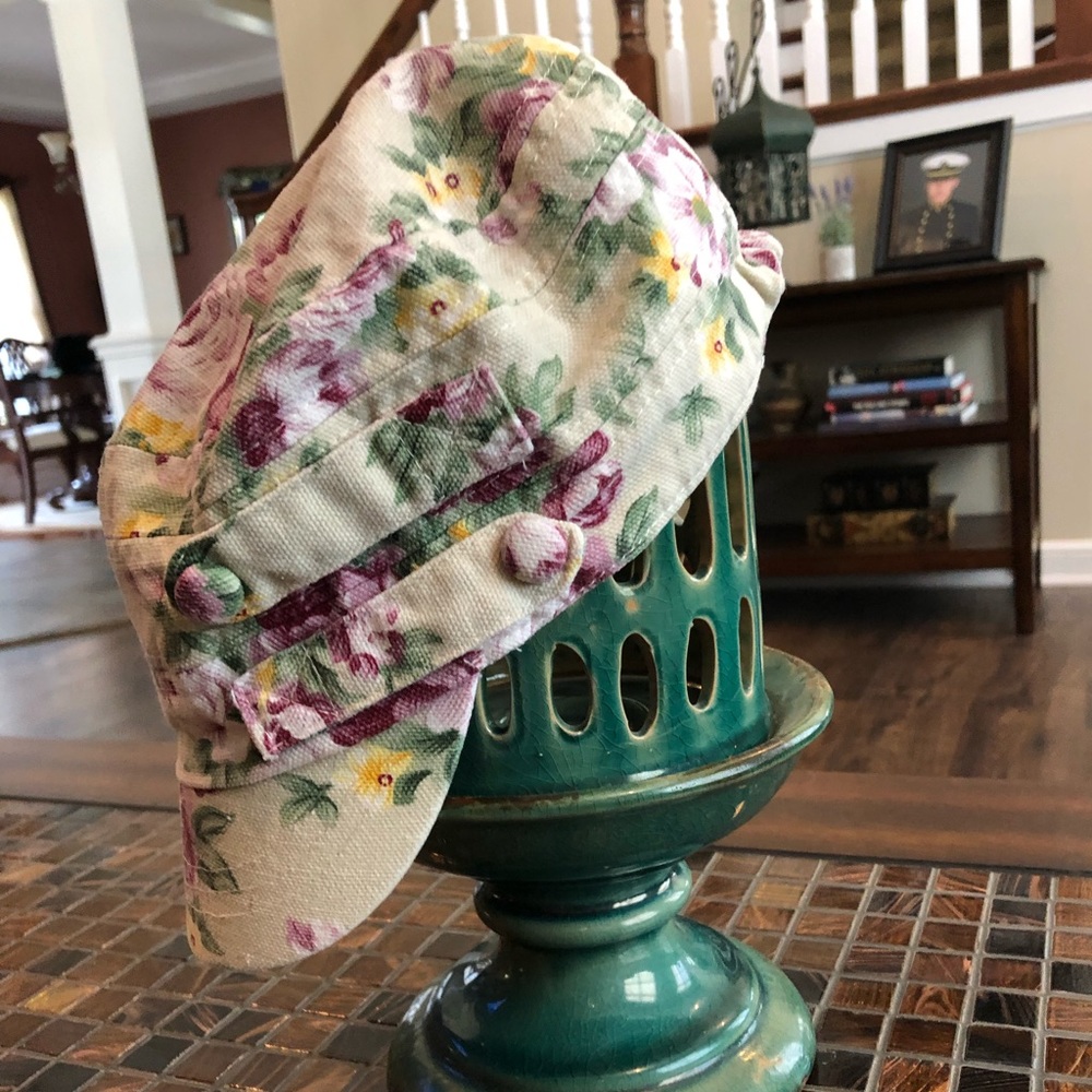 Anthropologie floral hat